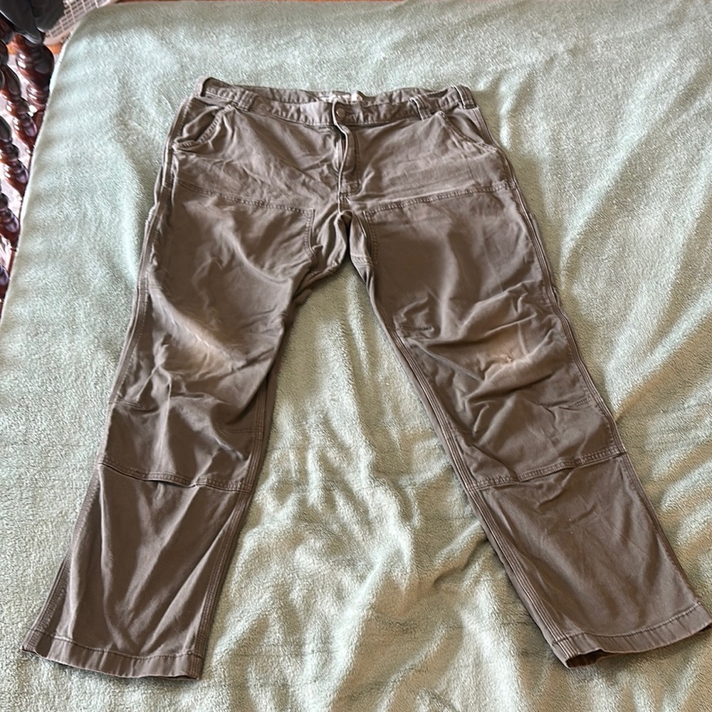 40x32 Carhartt pants